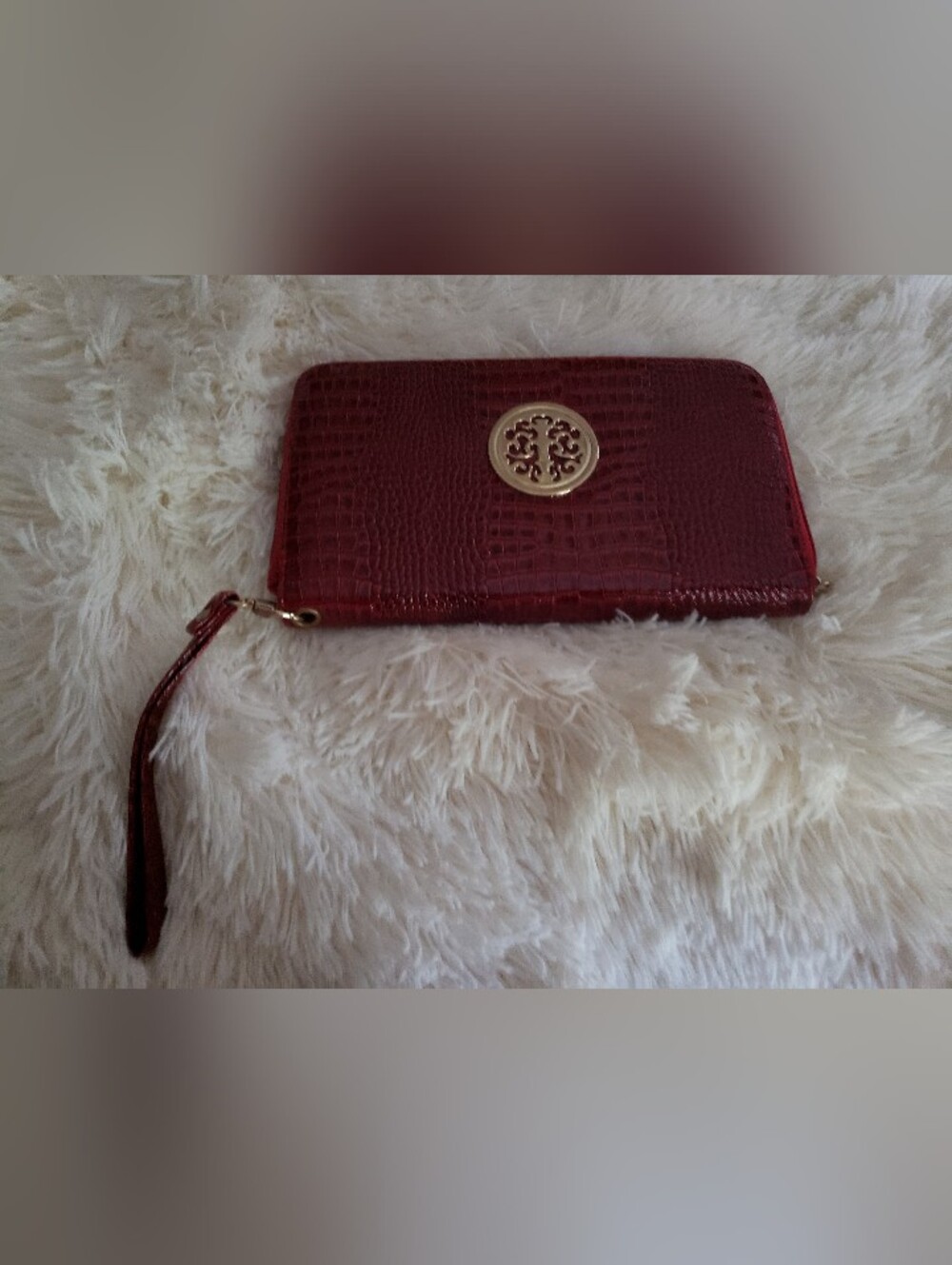 Women's Red Wristlet Wallet with Gold Emblem, NWOT